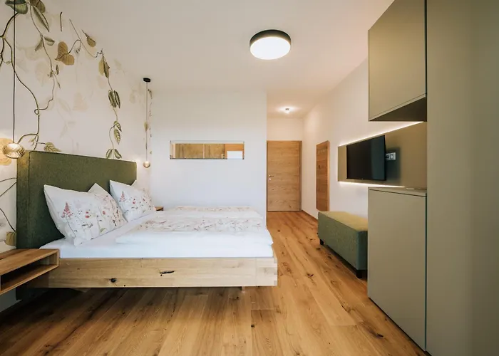 Weingut Radl 게스트하우스 3*